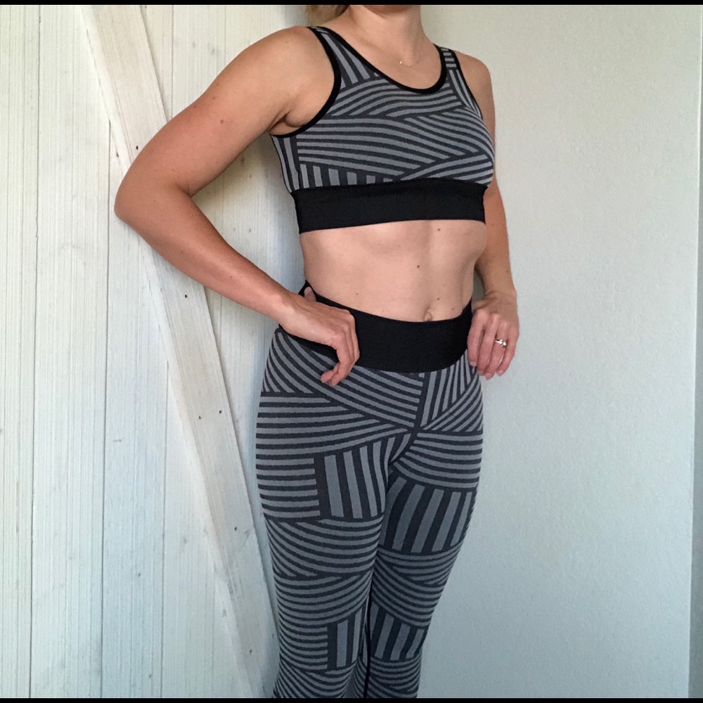 New! Compression leggings